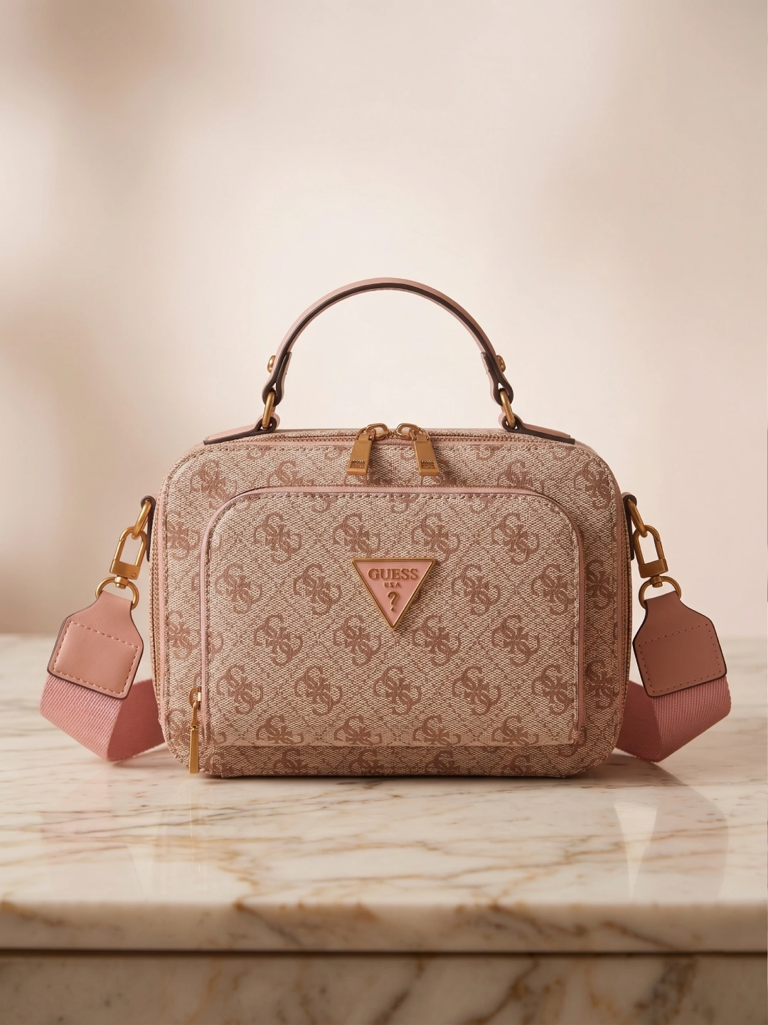Bej Monogram Desenli Pembe Detaylı Üst Saplı Çanta